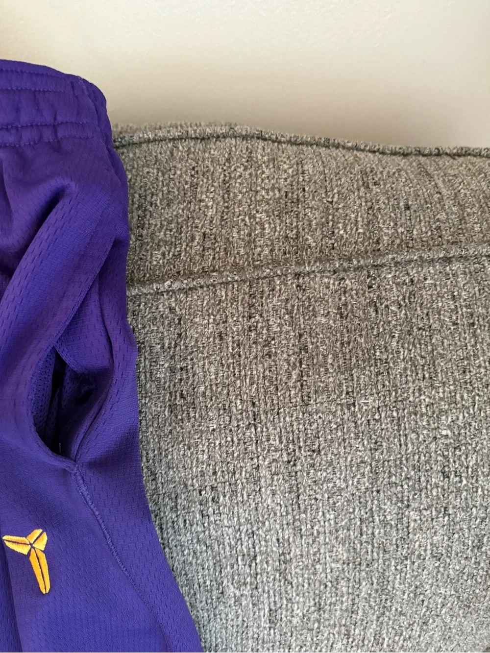 New Nike Kobe “black Mamba” Purple and Yellow Hoodie and Sweatpants Set Sz L
